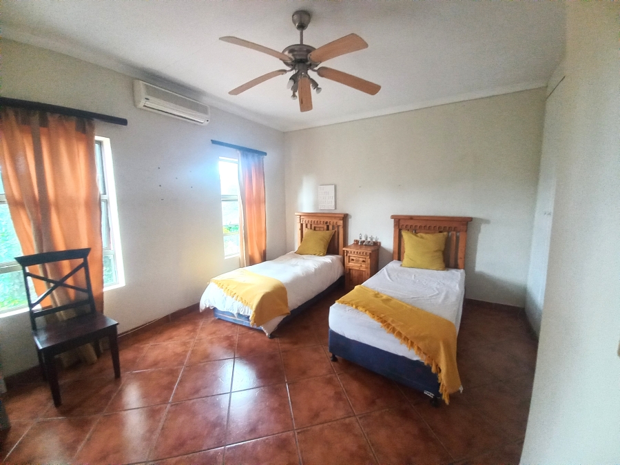 3 Bedroom Property for Sale in Safari Gardens North West